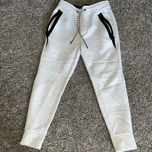 Boys American Eagle sweatpants
